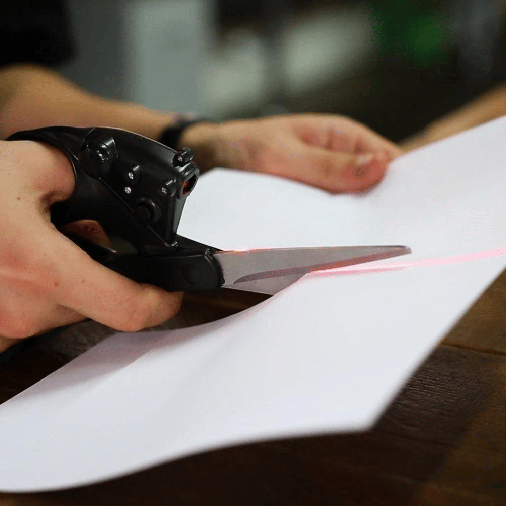 🔥Last Day Promotion 49% OFF-professional laser guided scissors